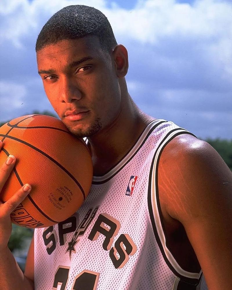 中超比赛回放：北京国安2-1战胜广州队,（中超赛况回顾：北京国安2-1力克广州队）