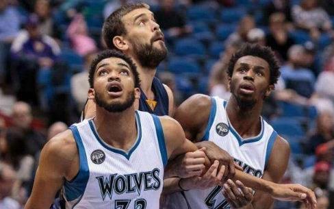 德天空：施洛特贝克因脚伤将缺席对阵卢森堡，有可能退出集训（德天空：施洛特贝克脚伤无缘战卢森堡，或将退出本期集训）