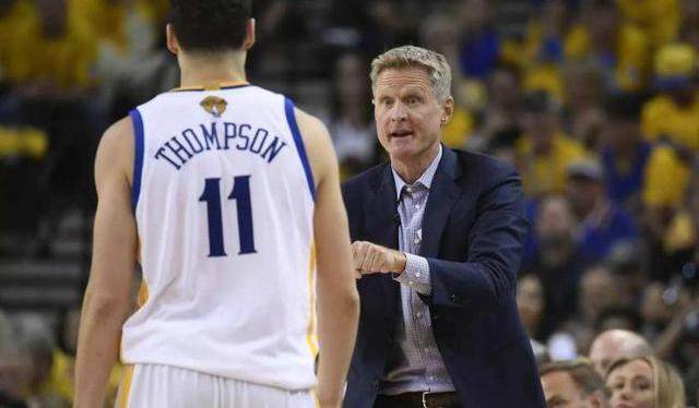 动漫展示欧冠新一轮第一比赛日的结果：（以动漫形式呈现欧冠新一轮首个比赛日赛果）