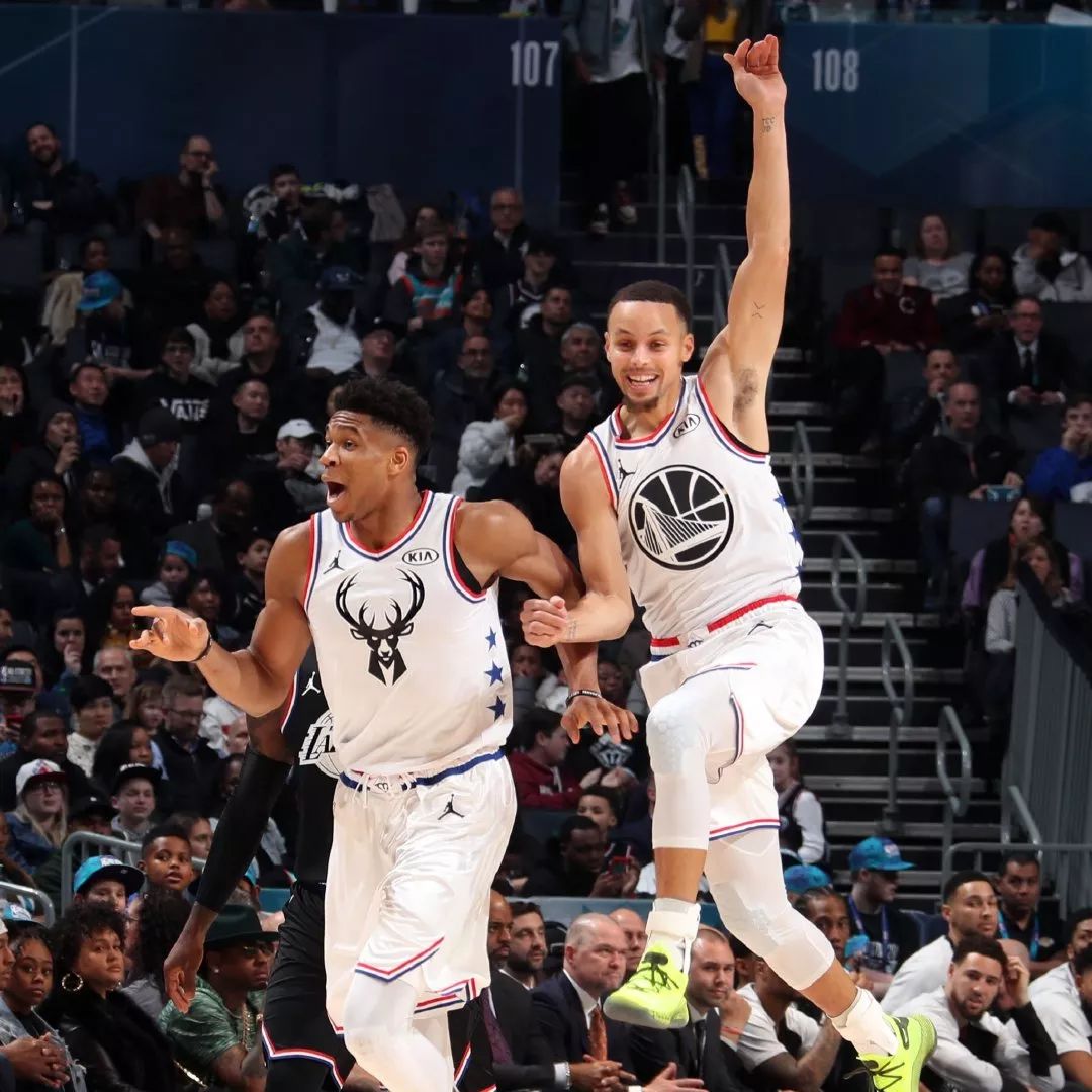 国米vs拉齐奥：劳塔罗搭档博尼，巴雷拉、恰尔汗奥卢出战（国米迎战拉齐奥：劳塔罗携手博尼，巴雷拉与恰尔汗奥卢出战）