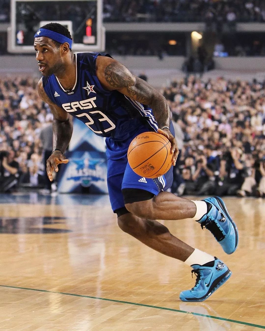 欧洲五大联赛今晚开打5场，比分精准预测，狼队VS曼联这场不简单（欧洲五大联赛今夜5场开球，精准比分预测：狼队VS曼联悬念十足）