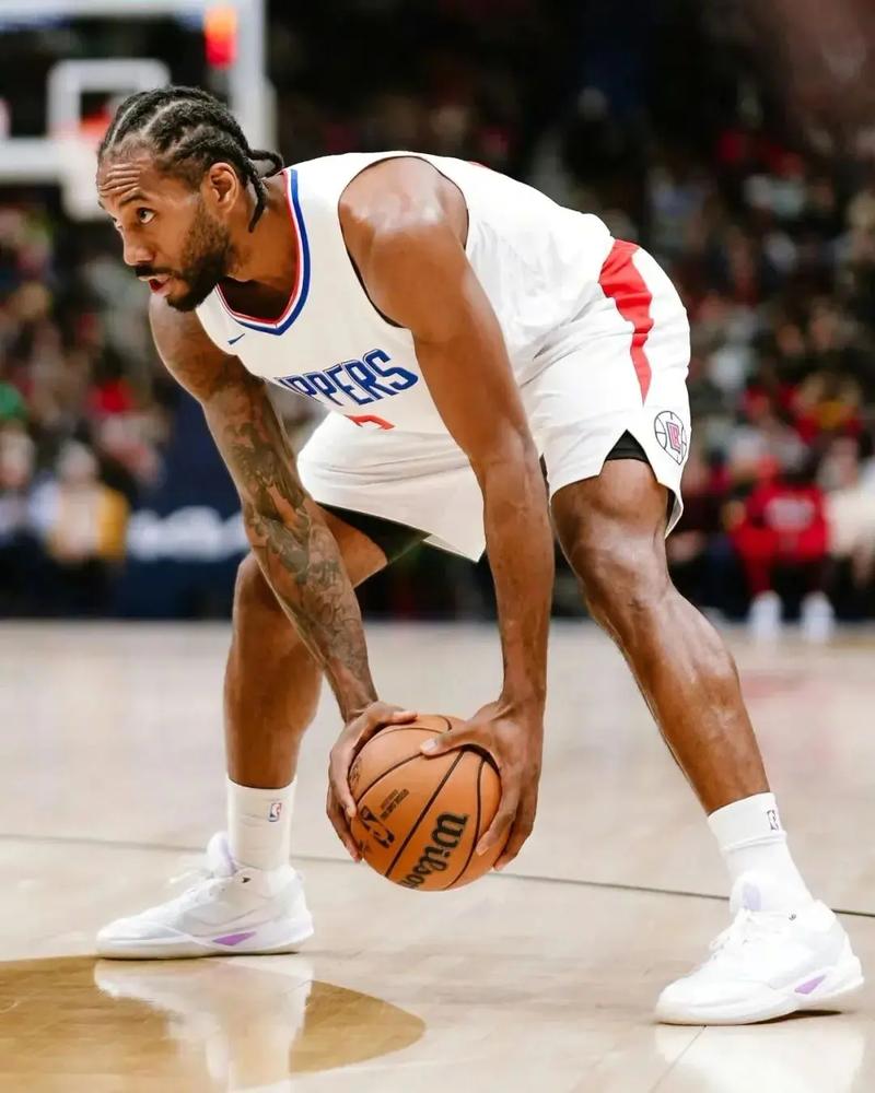 斯帕莱蒂：胜利至关重要，但目前球员表现离预期的还差得很远（斯帕莱蒂：赢球很重要，但球员表现与预期仍有明显差距）